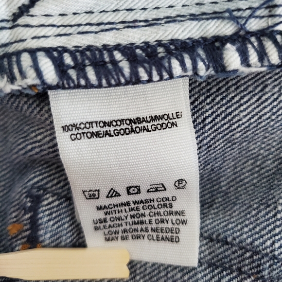 Free People Frayed Hem Jean Shorts Button Fly - Picture 5 of 5